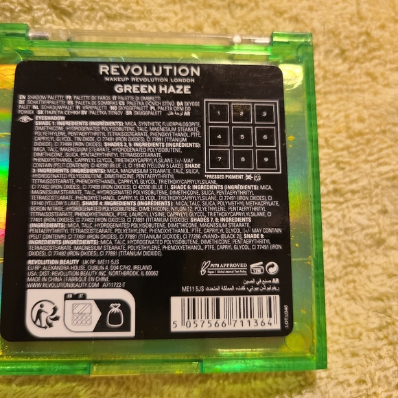 Revolution Ultimate Neons Green Haze Eyeshadows 9 X .02 Oz/.75 G NWOB - Picture 5 of 7